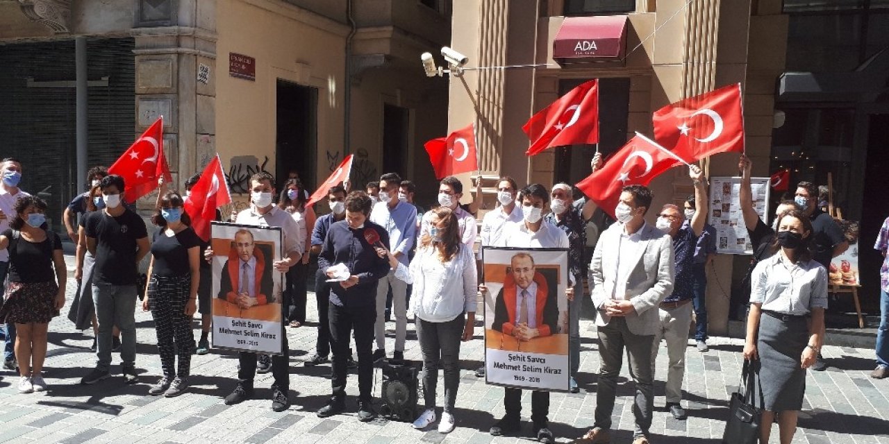 Türkiye Gençlik Birliği’nden İstanbul Barosu’na “poster” Tepkisi