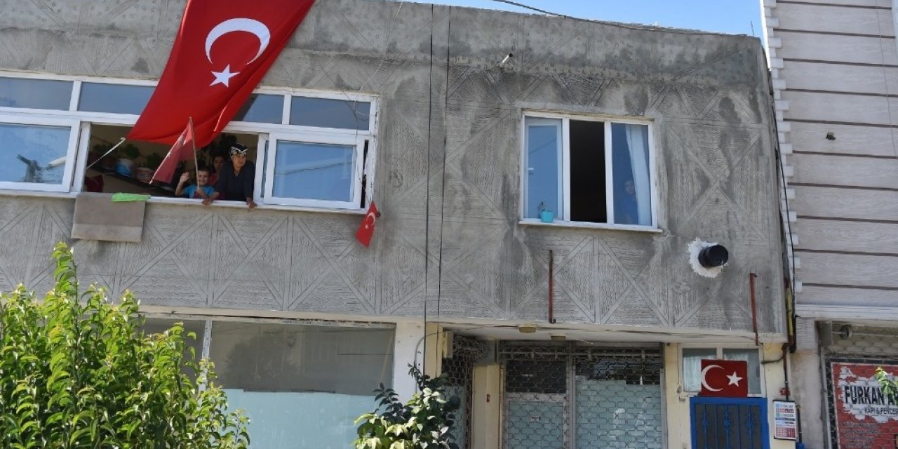 Avcılar 30 Ağustos’u “zafer Konvoyu” İle Kutladı