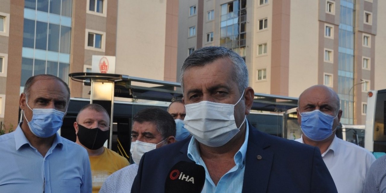 İstanbul Özel Halk Otobüsleri Odası Başkanı Ovacık:  Normal Zamanda 2 Buçuk Milyon İstanbulluya Hizmet Ederken, Pandemi  Nedeniyle Günlük 900 Bin Kişi Taşıyoruz