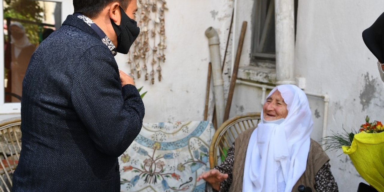 Tuzla’da Dünya Yaşlılar Günü’nde Anlamlı Ziyaret