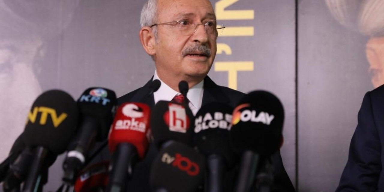 Chp Lideri Kemal Kılıçdaroğlu, Fatih Sultan Mehmet Tablosunun Ön Gösterimine Katıldı