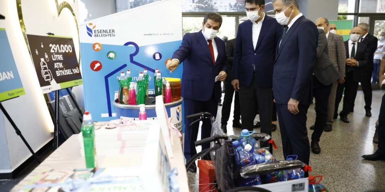 Esenler’de Geri Dönüşümden Elde Edilen 500 Bin Defter Öğrencilere Dağıtıldı