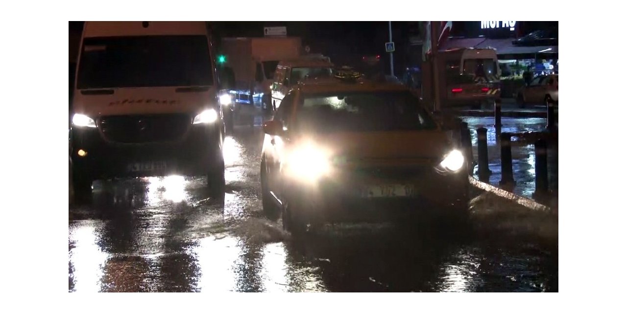 İstanbul’da Beklenen Yağmur Başladı