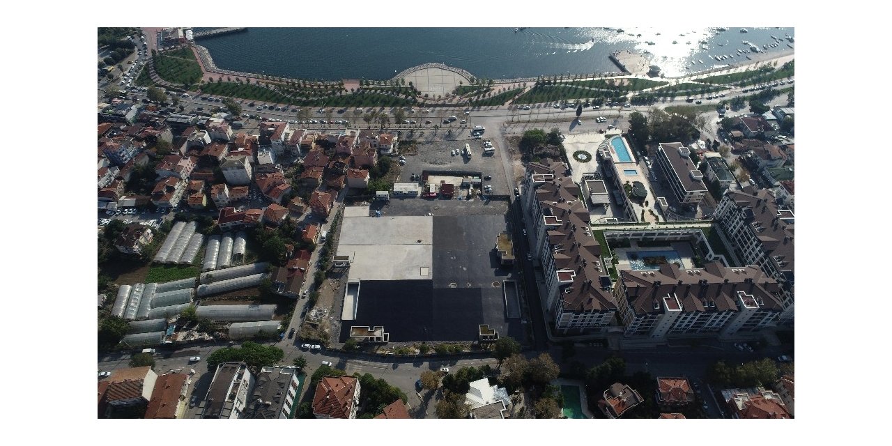 Tuzla Belediye Başkanı Dr. Şadi Yazıcı; “tuzla Sahili’nde Bulunan Otopark 18 Ay Oldu Bitmedi”