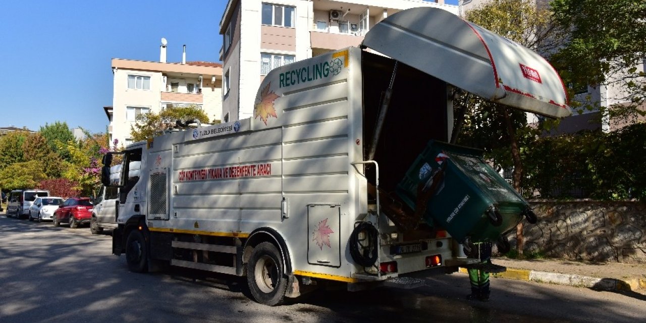 Tuzla’da 2020 Yılında 945 Kez İhtiyaç Sahibi Vatandaşların Evleri Temizlenerek Dezenfekte Edildi