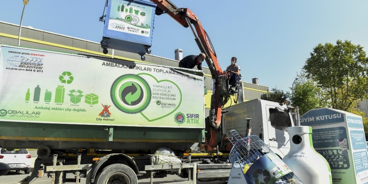 Esenyurt Belediyesi Tonlarca Atığın Geri Dönüşümünü Sağlamaya Başladı