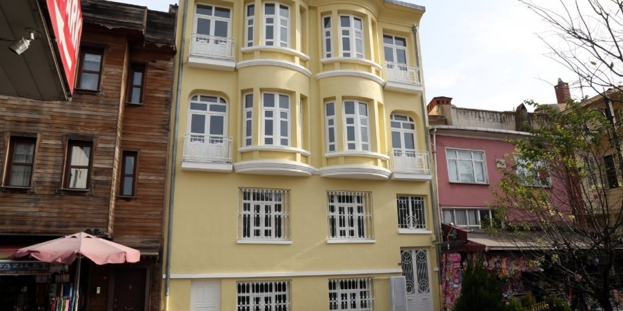 Eyüpsultan’ın Tarihi Sarı Konak’ı Kütüphaneye Dönüşüyor