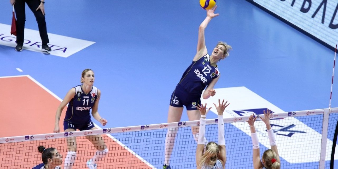 Fenerbahçe, Sarıyer Belediye’yi 3-0 Yendi