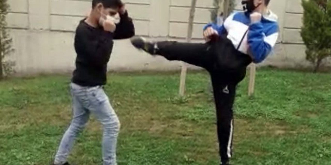 Kungfucular Parkları Spor Salonuna Çevirdi