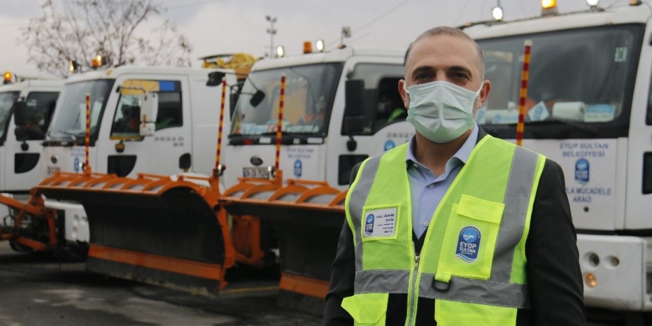 Kar Yağışı İstanbul’a Giriş Yaptı, Ekipler Alarm Durumuna Geçti
