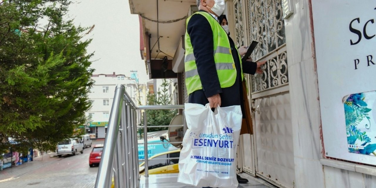 Üreticinin Elinde Kalan Patatesler Alınarak İhtiyaç Sahiplerine Dağıtılıyor