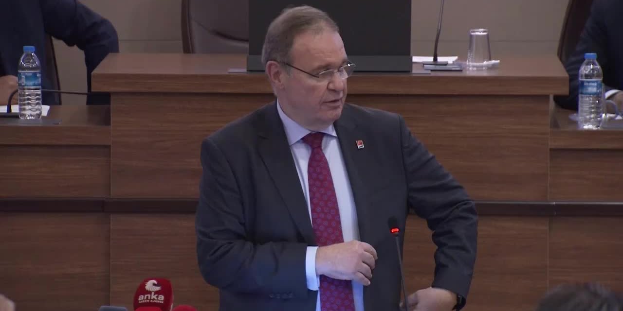 FAİK ÖZTRAK: EKONOMİNİN DEVAMI İÇİN  KİMSENİN KİMSEYİÜTMESİNE İZİN VERMEYECEKSİNİZ