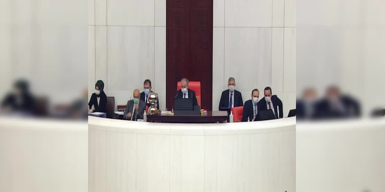 ÜCRETLİÖĞRETMENİN "BİRİ MAAŞIMI SORDUĞUNDA UTANCIMDAN SÖYLEYEMİYORUM" YAKINMASI TBMM KÜRSÜSÜNDE