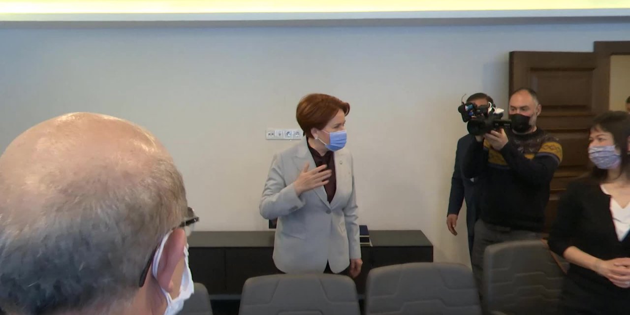 SİNCAN UYGUR HEYETİ, AKŞENER'İ ZİYARET ETTİ