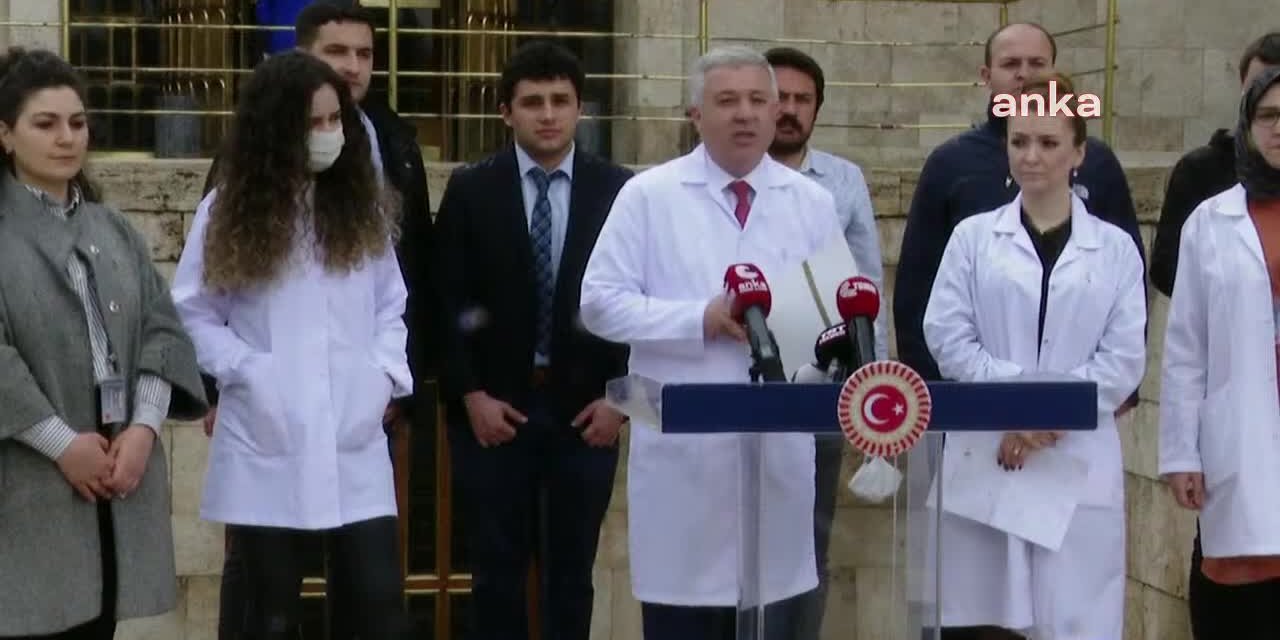 CHP’Lİ ARIK: 36 SAAT UYUMAYAN HEKİM KANAYAN DAMARA DİKİŞ ATIYOR