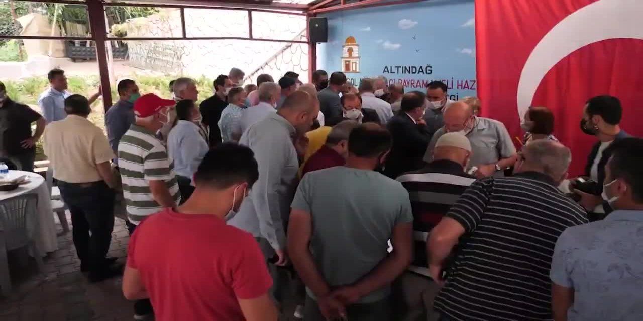 MANSUR YAVAŞ, SOLFASOL VE YEŞİLÖZ MAHALLESİNDE VATANDAŞIN TALEPLERİNİ DİNLEDİ