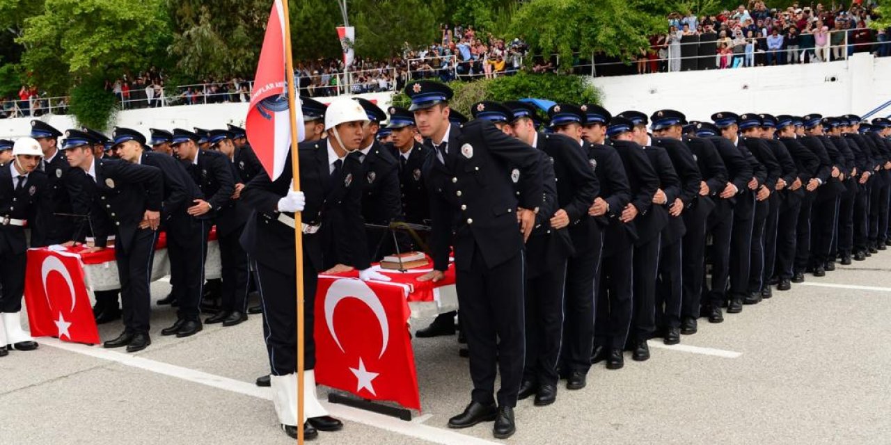 2 BİN 500 POLİS ALINACAK