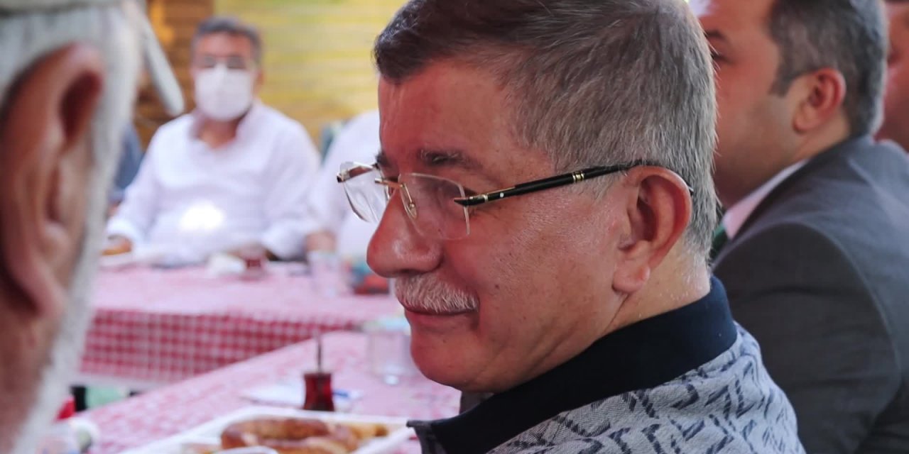 İSTANBULLU BALIKÇIDAN DAVUTOĞLU'NA: "BU KANUN 50 BİN AİLEYİ AĞLATIYOR"