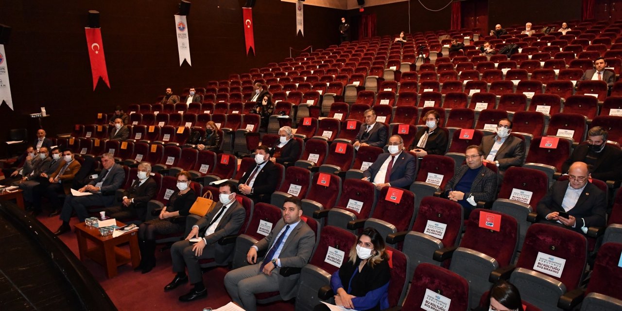 MALTEPE BELEDİYE MECLİSİ YILIN İLK TOPLANTISINI YAPTI