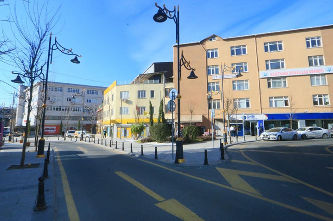 KAĞITHANE MEYDANI'NDA 3. ETAP ÇALIŞMALARI DA TAMAMLANDI