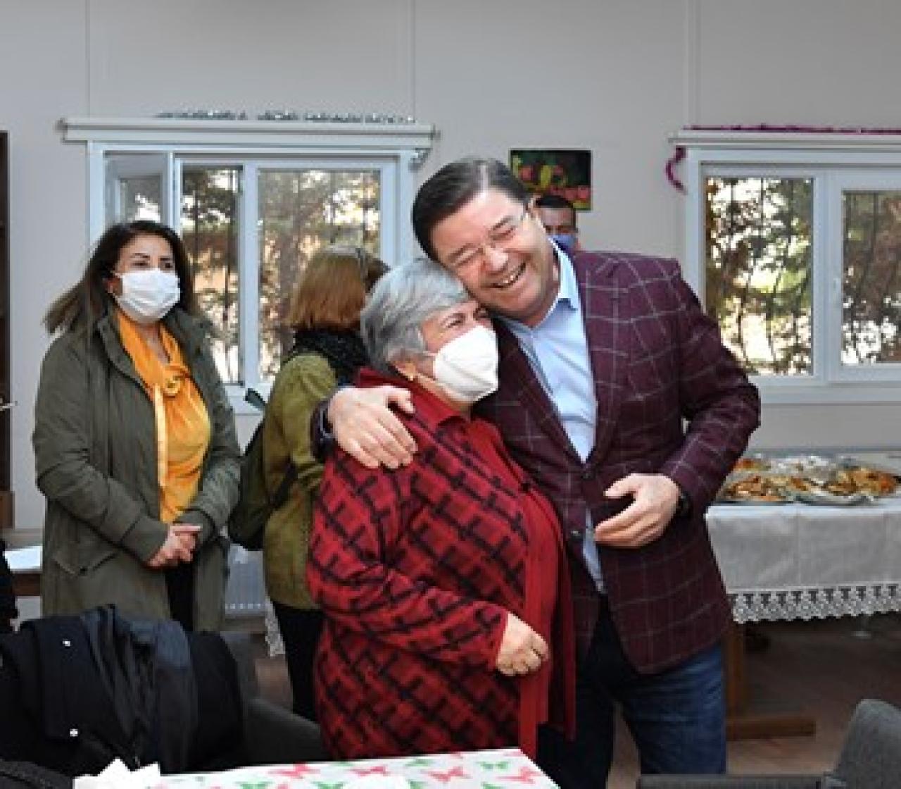 Altın Yıllar 2022 yılının gelişini coşkuyla kutladı