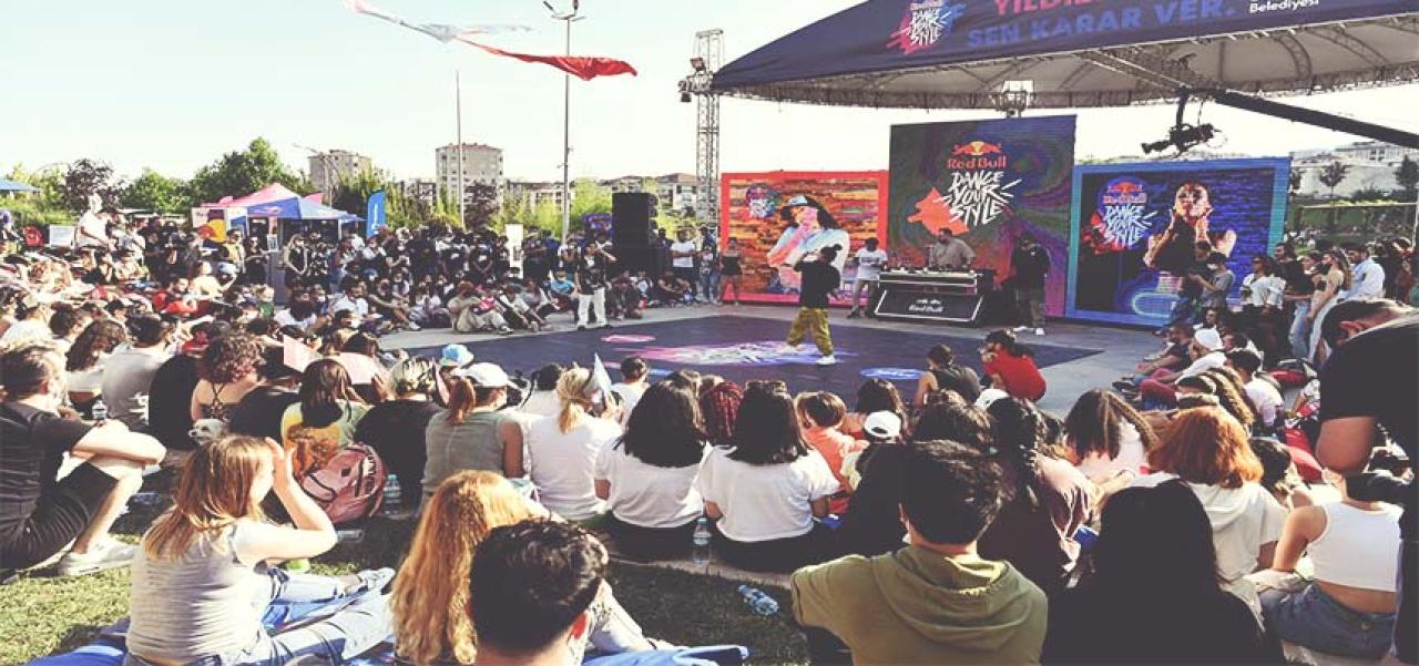 BEYLİKDÜZÜ 2021 YILINDA SPORUN MERKEZİ OLDU