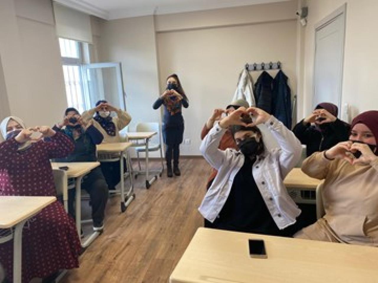 Maltepe’de işaret dili eğitimi