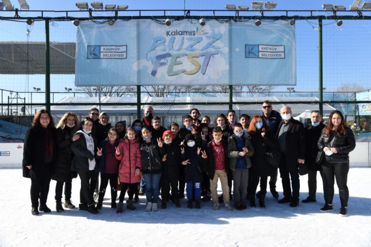 İşitme Engelli Öğrenciler Buzzfest’tin Tadını Çıkardı