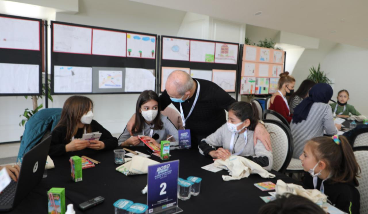 Çocuklar 2050’de hayal ettikleri Büyükçekmece’yi anlattı