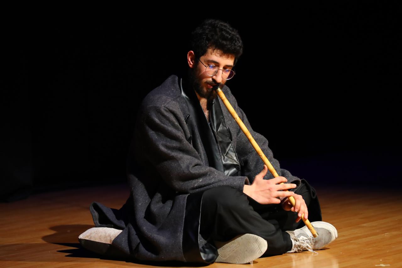 BAŞAKŞEHİR’DE SAHNEYE İLK ADIMI ATANLAR MEZUN OLDU