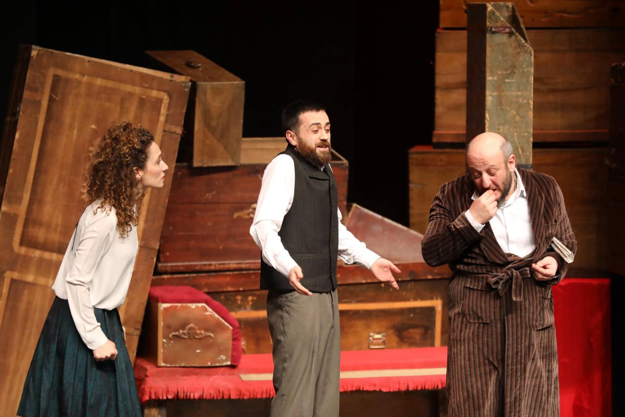 MOLİERE’İN ÜNLÜ ESERİ “CİMRİ” BAŞAKŞEHİR’DE SAHNELENDİ