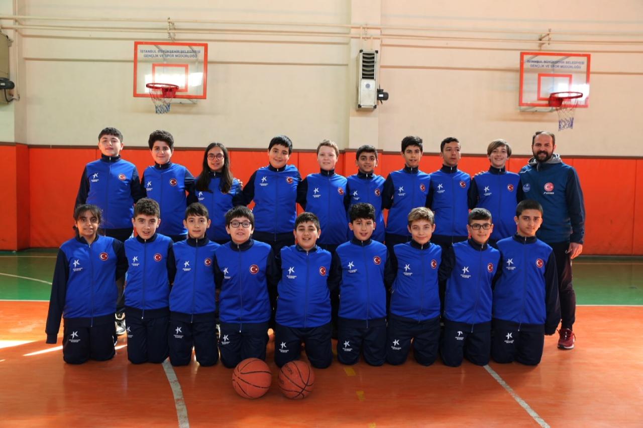 19 BRANŞTA 3 BİN 800 ÇOCUĞA ÜCRETSİZ SPOR İMKÂNI