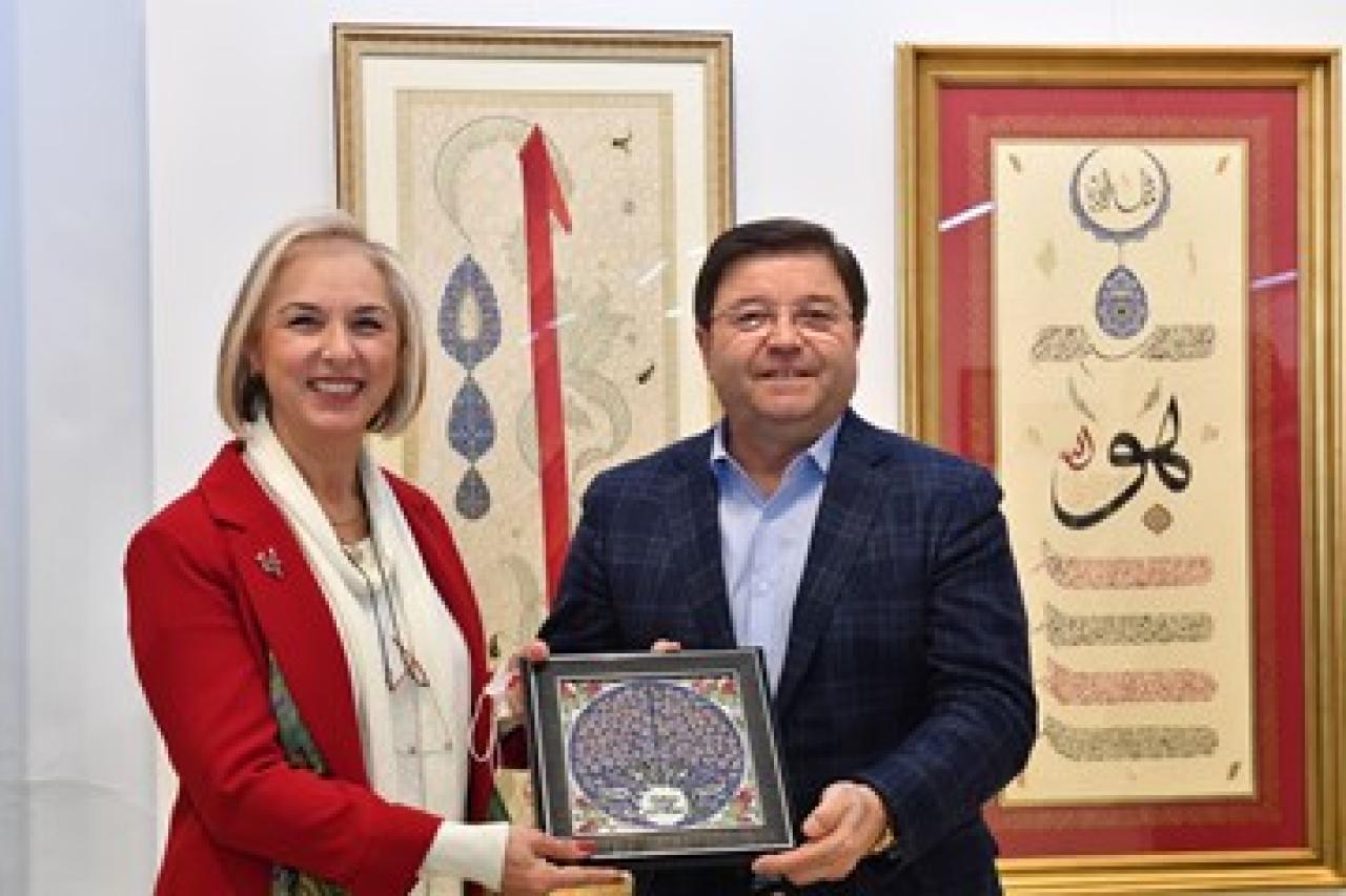 Tezhip ve minyatür hiç bu kadar 'Derin' olmamıştı