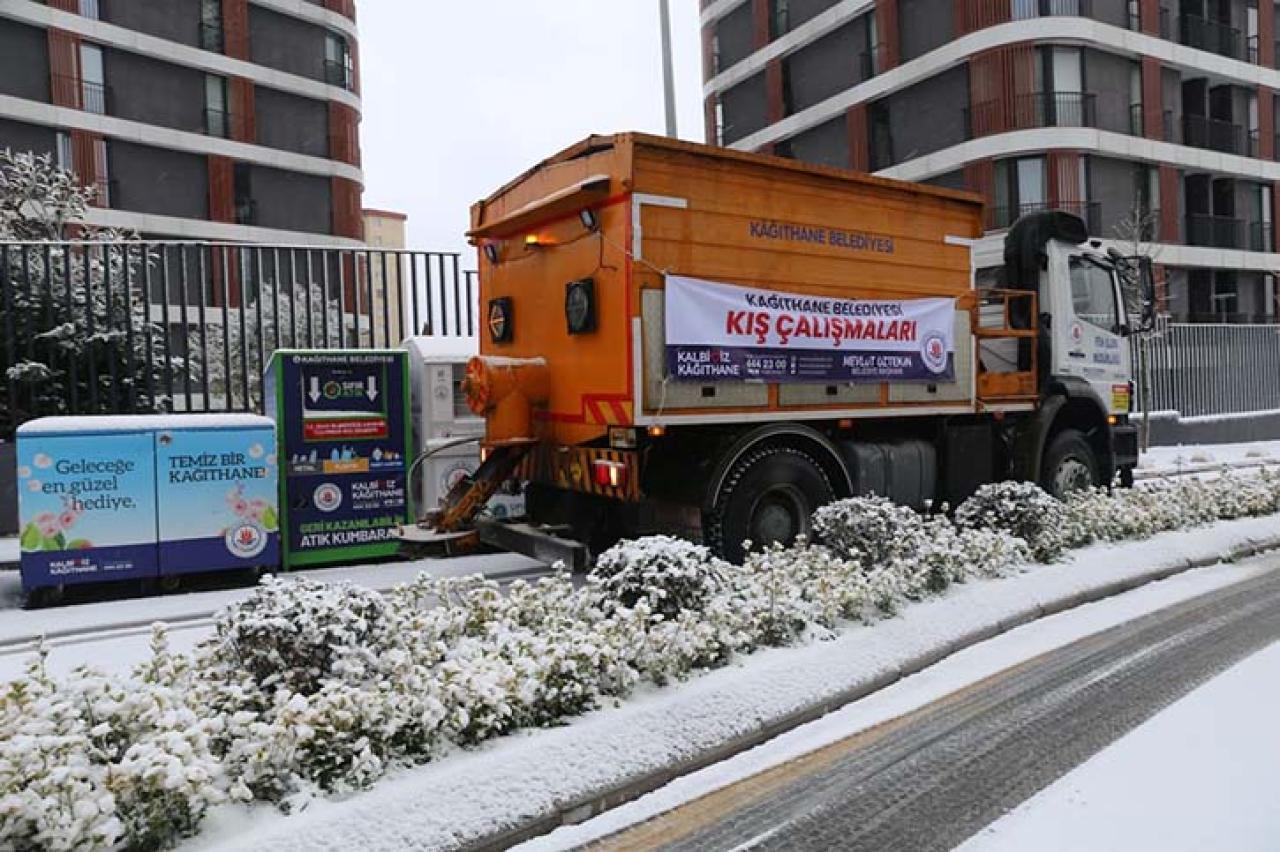 KARLA MÜCADELE EKİPLERİ GÜNÜN İLK IŞIKLARIYLA SAHAYA İNDİ
