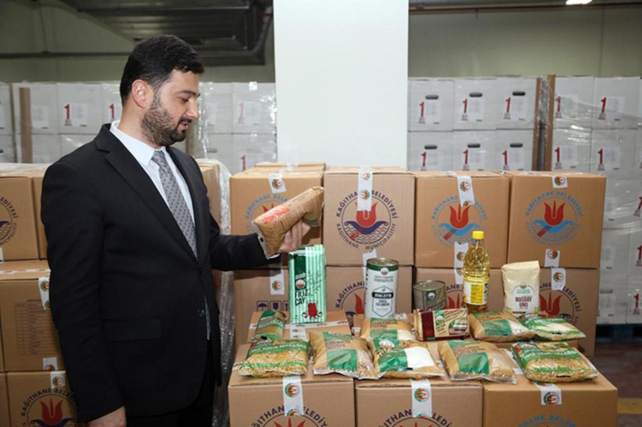 ELDEN GÖNÜLE UZANAN İYİLİK