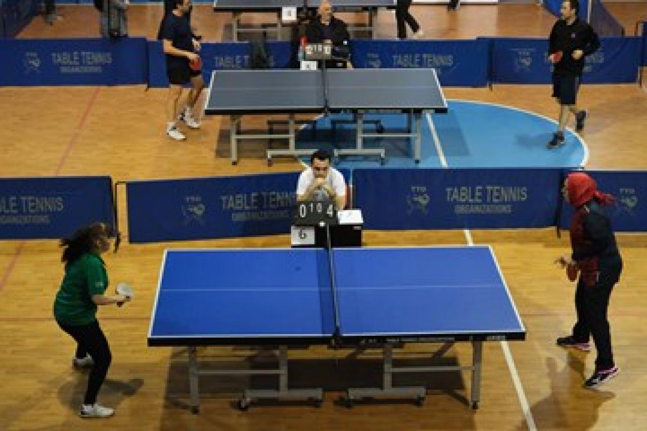 Masa tenisi tutkunları Maltepe’de buluştu