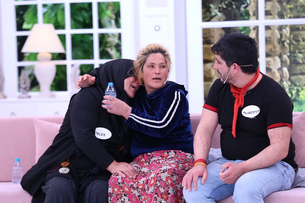 60 gündür öldü sanılan Hülya’yı Esra Erol buldu.