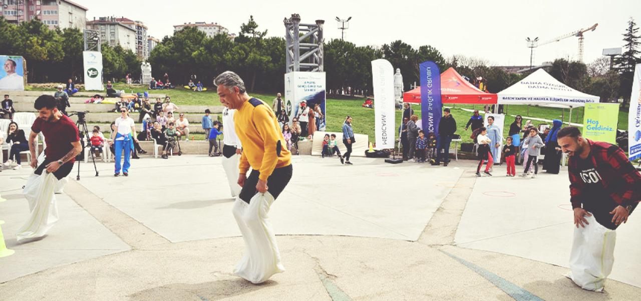 KALP SAĞLIĞI GÜNÜ AÇIK HAVA ETKİNLİKLERİYLE KUTLANDI