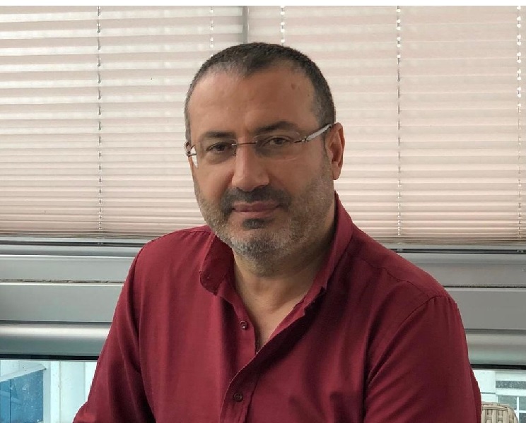 İLHAN KURNAZ: YETENEĞİ OLAN HERKES YAZSIN