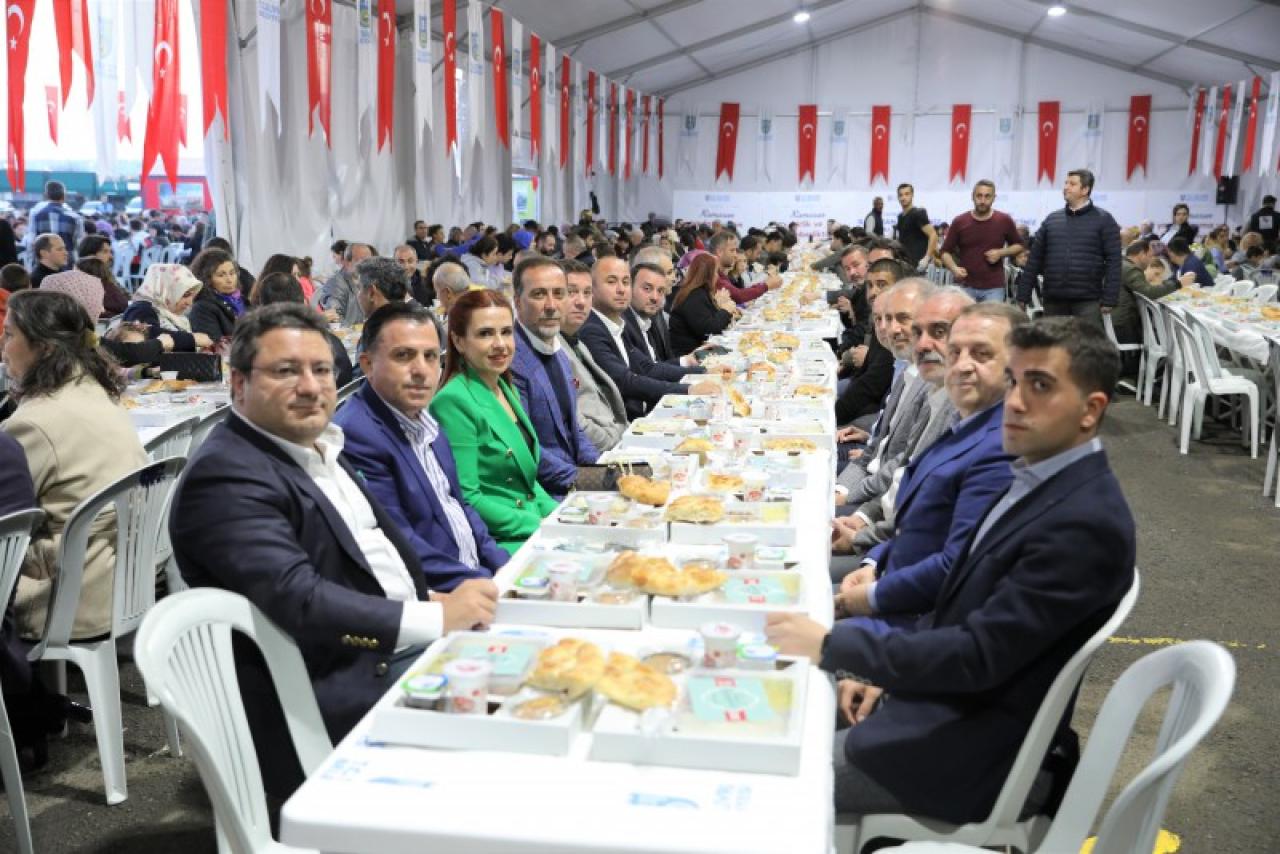 SİLİVRİ PROTOKOLÜ 2.500 VATANDAŞLA İFTAR AÇTI