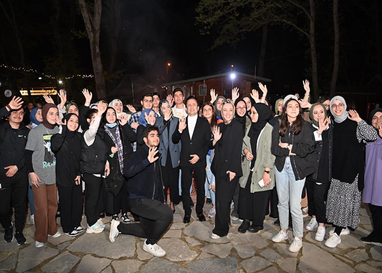 Öğrencilerle İftar Yapan Başkan Yazıcı, Fikrim Var Diyen Gençleri Teknoloji Merkezi’ne Davet Etti