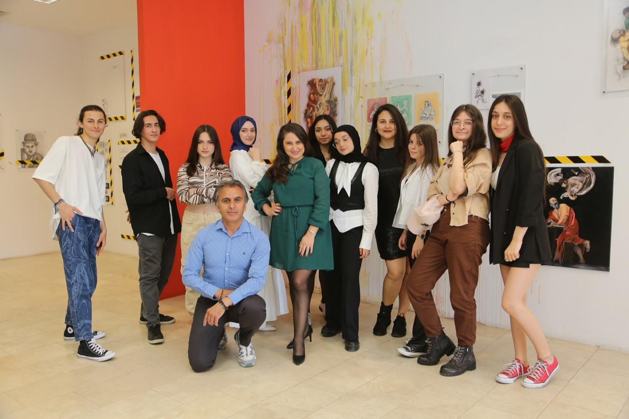 GENÇ YETENEKLERDEN ‘OLAY YERİ’ RESİM SERGİSİ: GSA’DA AÇILDI