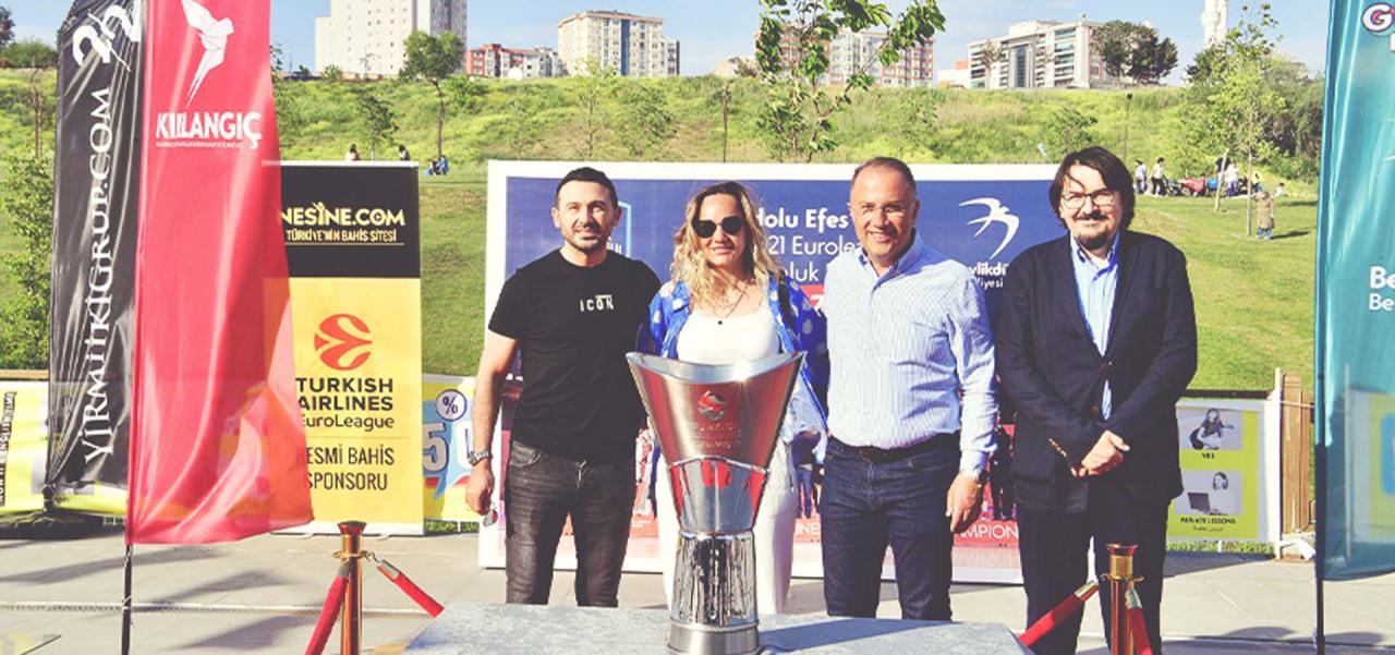 ŞAMPİYONLUK KUPASI KIRLANGIÇ GENÇLİK FESTİVALİ'NDE