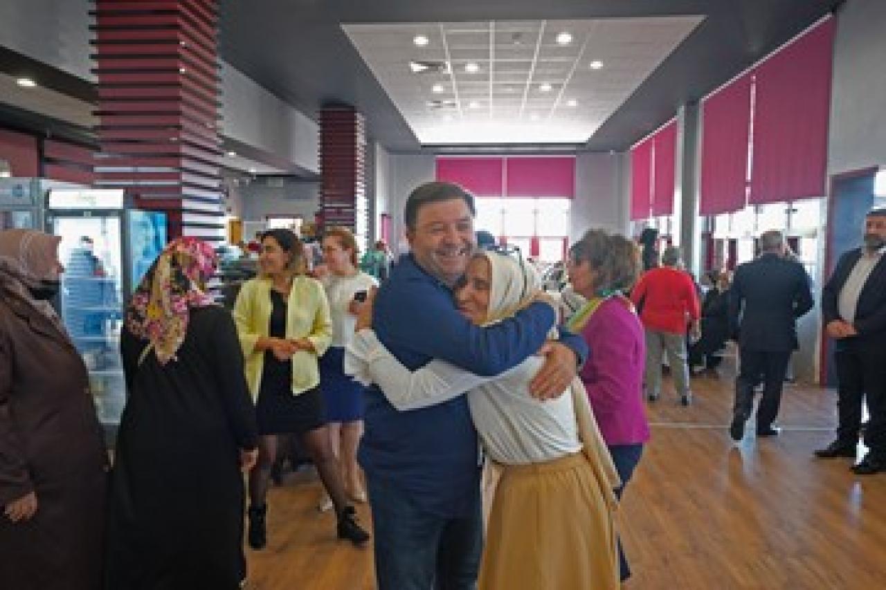 Maltepeli anneler sevgi sofrasında buluştu