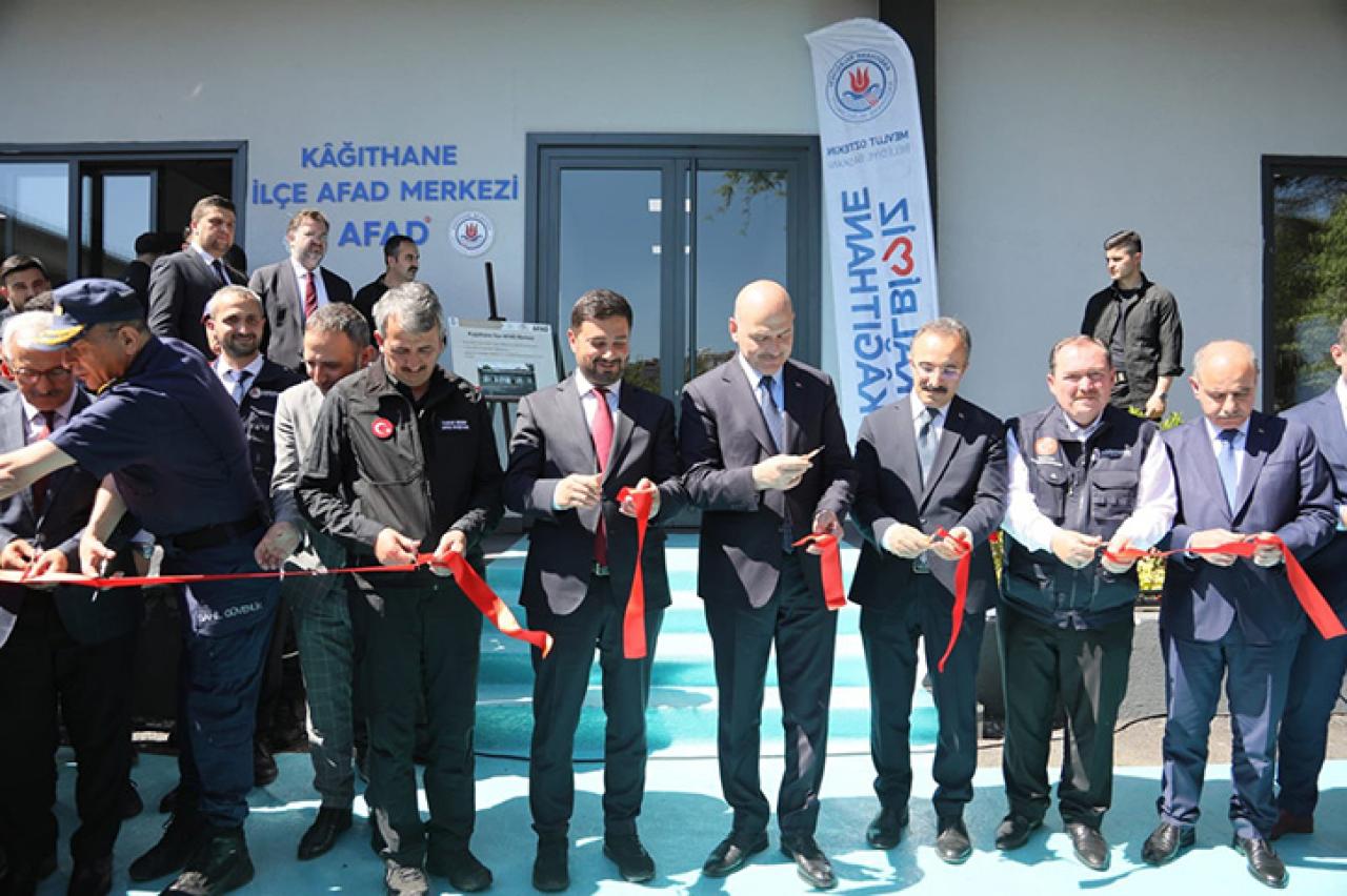 BAKAN SÜLEYMAN SOYLU AFET VE ACİL DURUM YÖNETİM MERKEZİ'NİN AÇILIŞINI GERÇEKLEŞTİRDİ