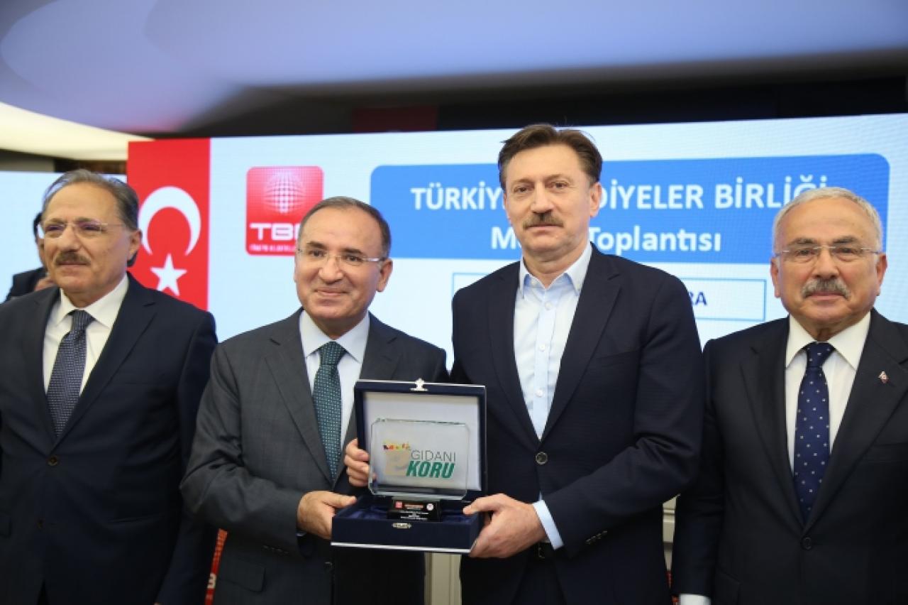 Bahçelievler Belediyesi'nin 'Gıdanı Koru' Projesi Ödül Aldı