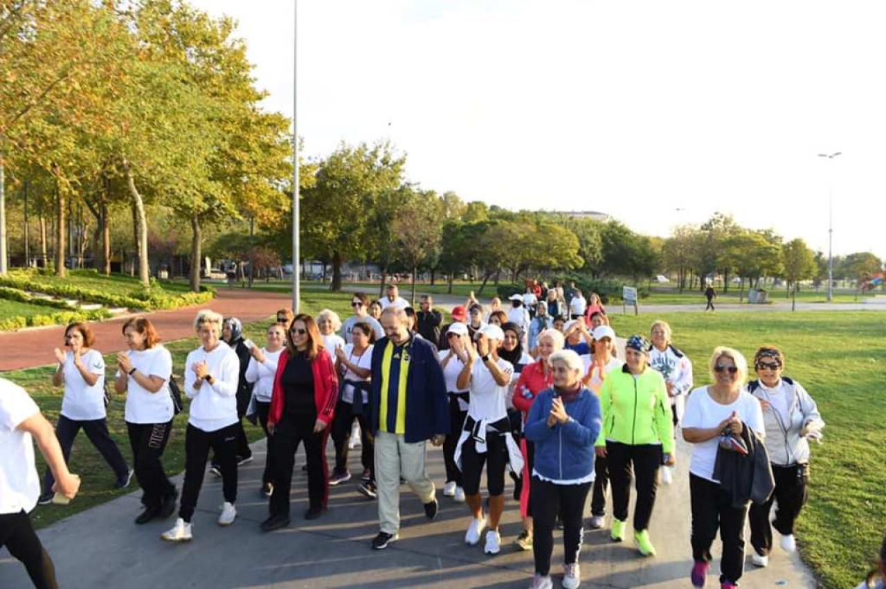 BAŞKAN HANÇERLİ VATANDAŞLARLA SPOR YAPTI