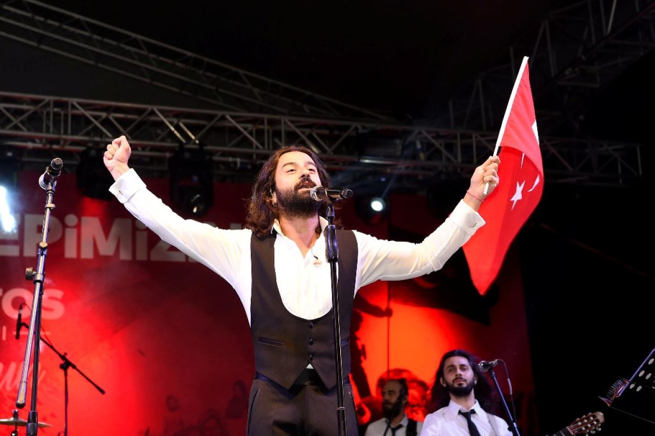 AVCILAR’DA 30 AĞUSTOS COŞKUSU