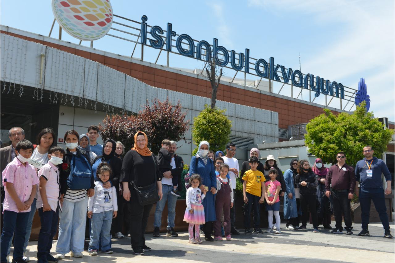 Avcılar Belediyesi’nden Engelli Çocuklara Akvaryum Gezisi