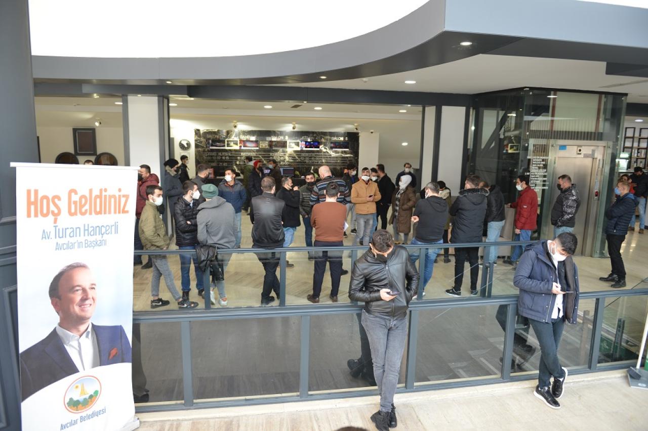 Avcılar Belediyesi 1 yılda 1500 kişiyi iş sahibi yaptı